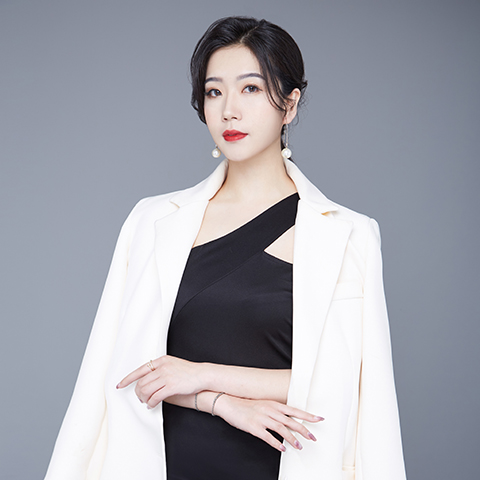 张馨文